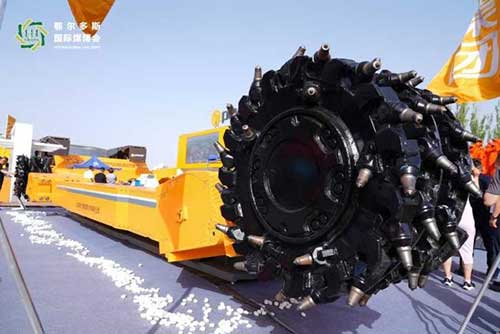 圖片6.jpg 上海創力集團參展第十八屆鄂爾多斯國際煤博會取得圓滿成功(圖6)