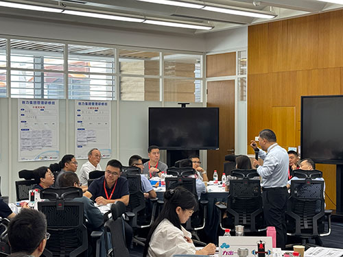 課堂互動—郭煒組課堂互動.jpg 問道華為,聚力前行!創力集團求索管理優化之路(圖6)